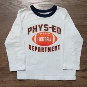 🍀EUC Children’s Place Football Shirt 4T